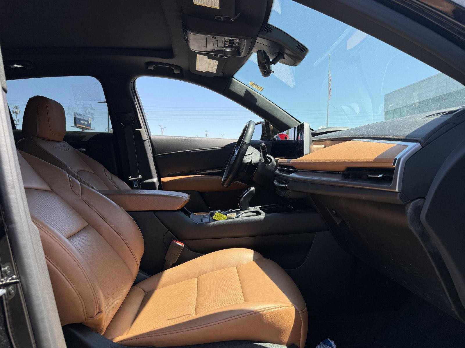 Used 2024 Cadillac XT4 Sport AWD/4WD image 12