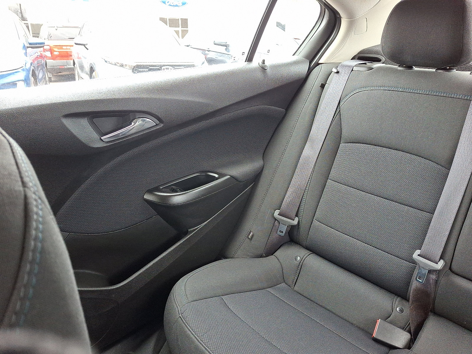 Used 2017 Chevrolet Cruze LT w/ Convenience Package image 18