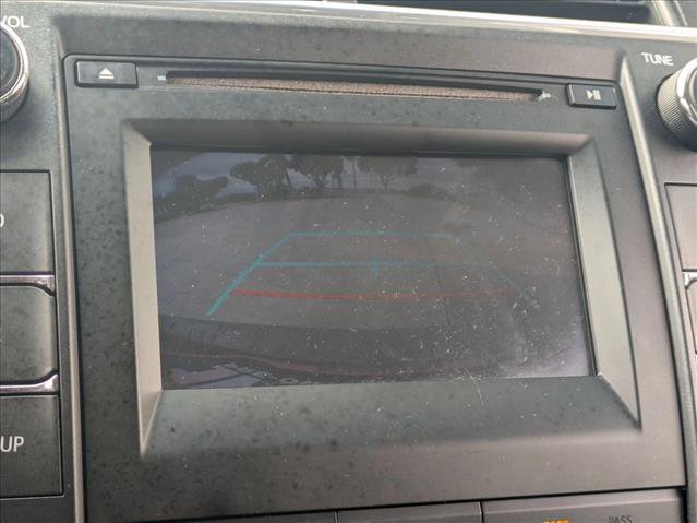 Used 2015 Toyota Camry SE image 12