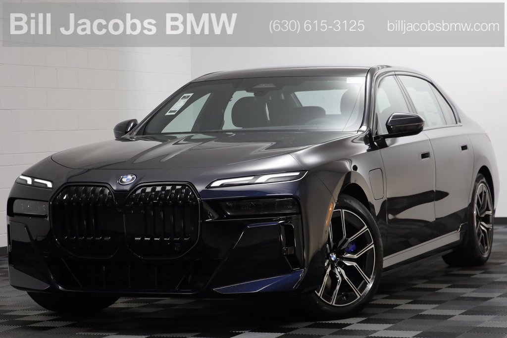 New 2026 BMW 750e xDrive w/ Premium Package