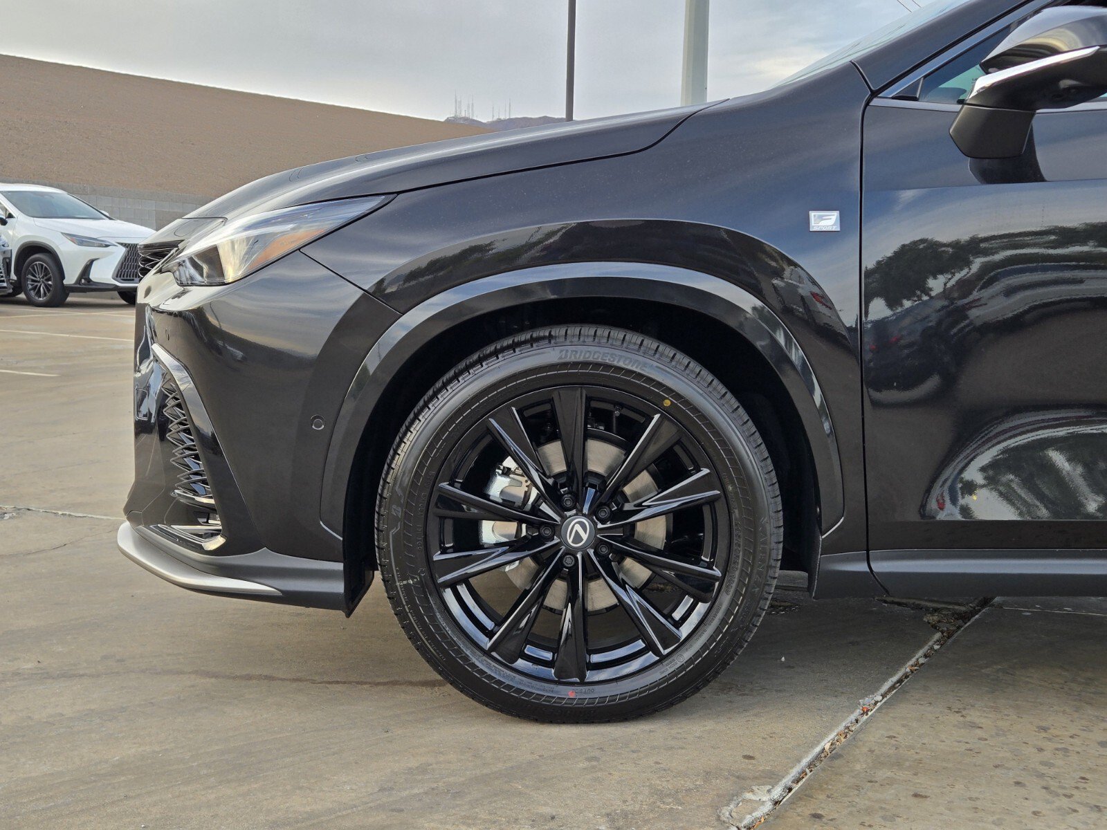 New 2026 Lexus NX 350h F Sport AWD/4WD image 5