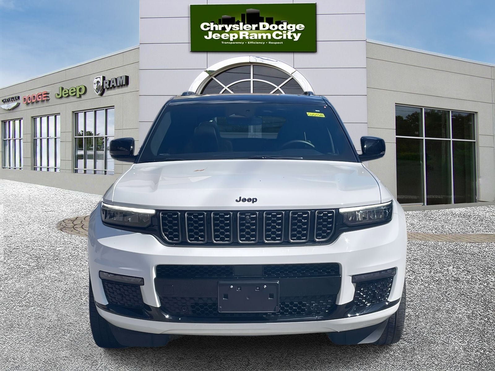 Used 2024 Jeep Grand Cherokee L Summit image 2