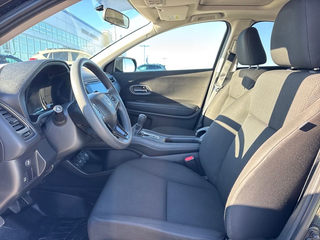 Used 2016 Honda HR-V EX image 13