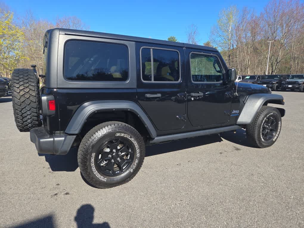 Used 2023 Jeep Wrangler Unlimited w/ Cold Weather Group AWD/4WD image 4