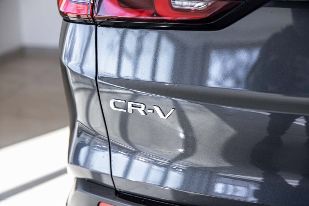 Used 2025 Honda CR-V LX image 16