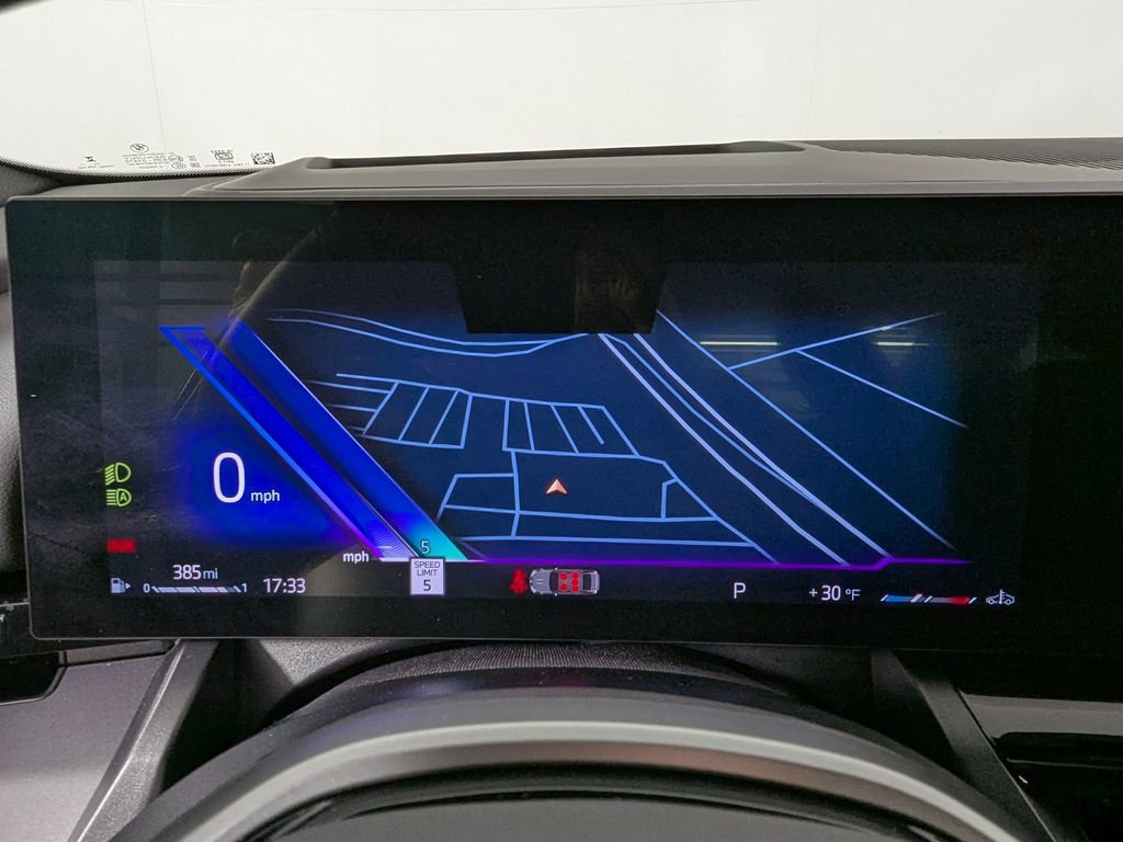 Used 2025 BMW 530i xDrive w/ Premium Package image 36