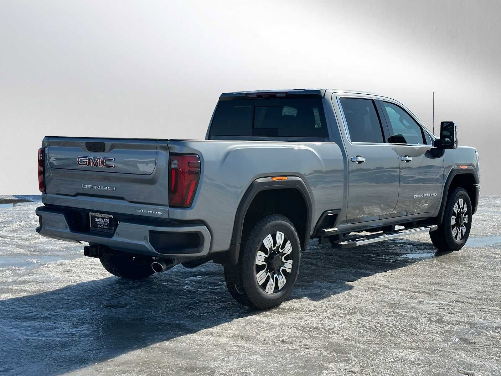 New 2026 GMC Sierra 2500 Denali w/ Technology Package image 3