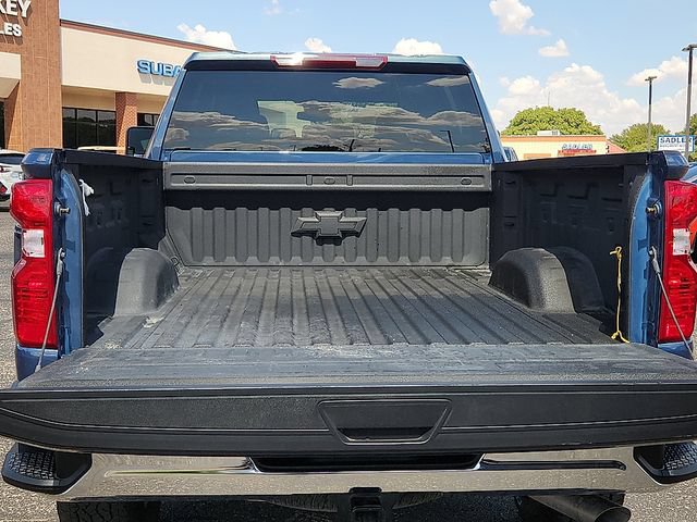 Used 2025 Chevrolet Silverado 2500 LT AWD/4WD image 11