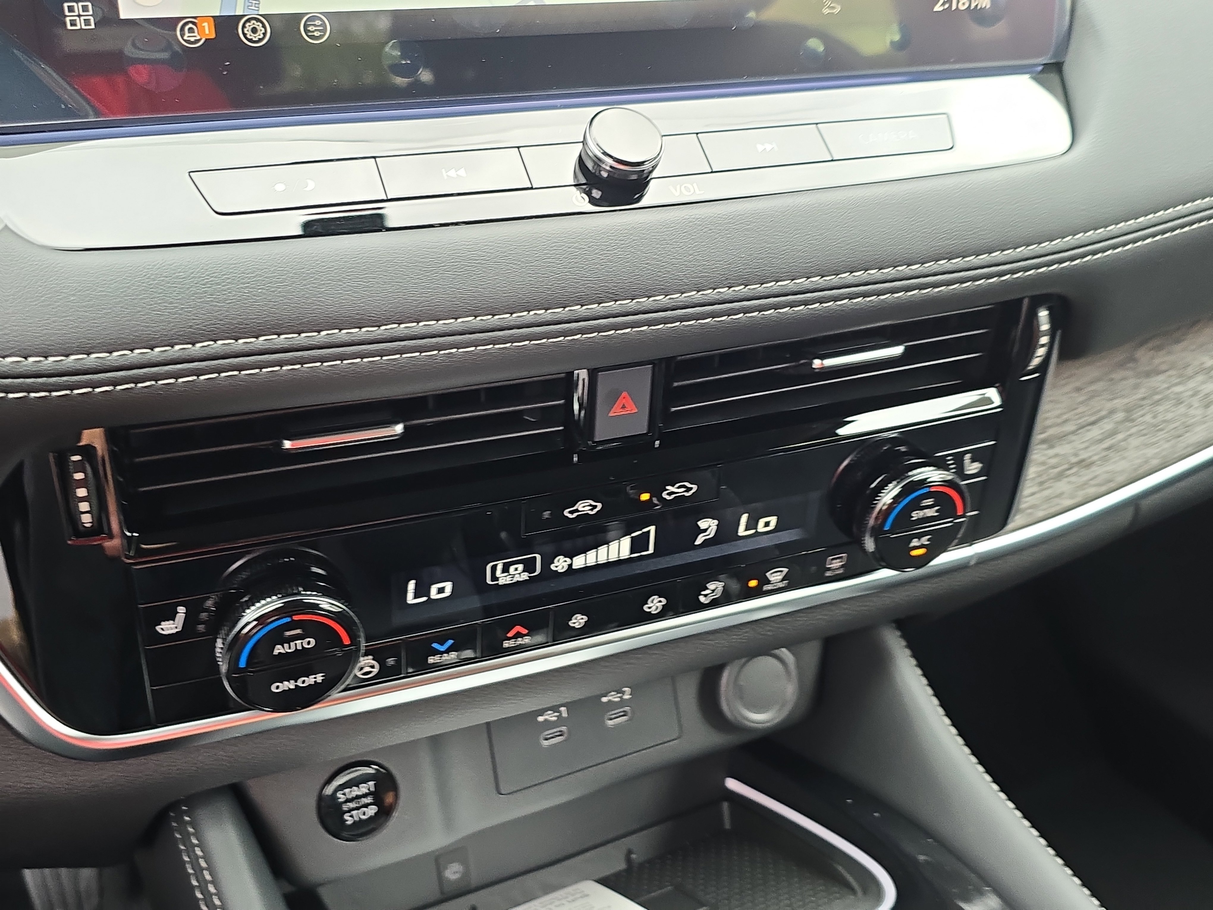 New 2026 Nissan Rogue Platinum image 24