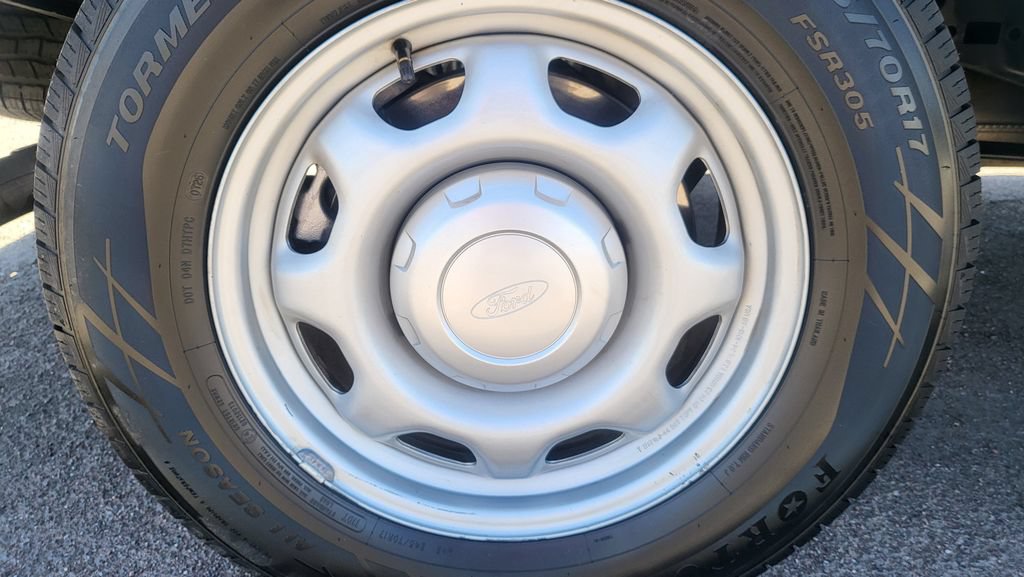 Used 2023 Ford F150 XL RWD image 14