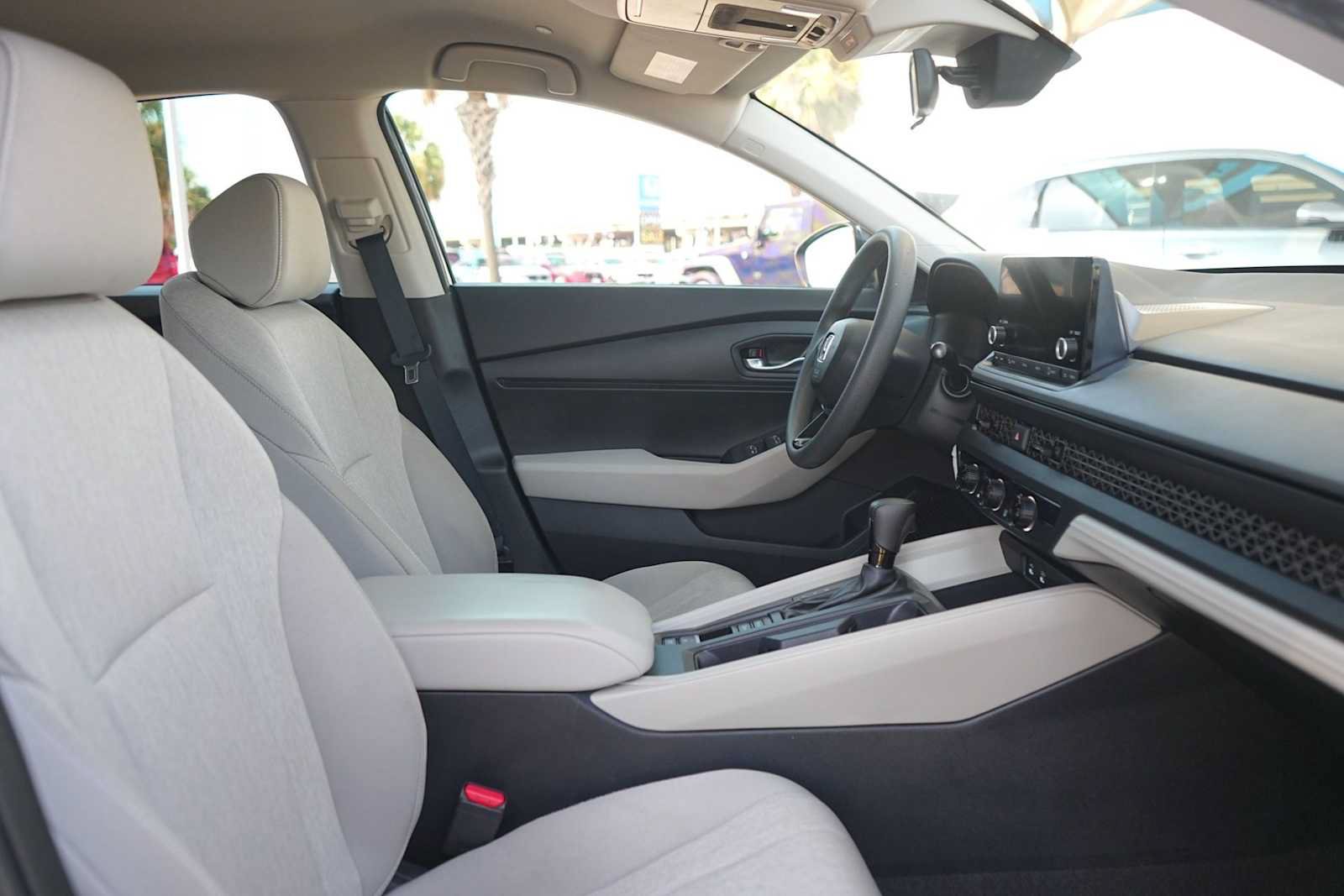 Certified 2024 Honda Accord LX image 15