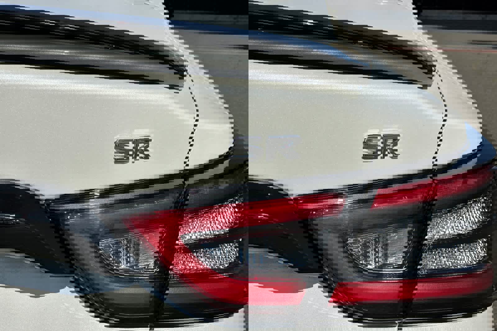 Used 2022 Nissan Maxima SR w/ Sport Mat Group image 32