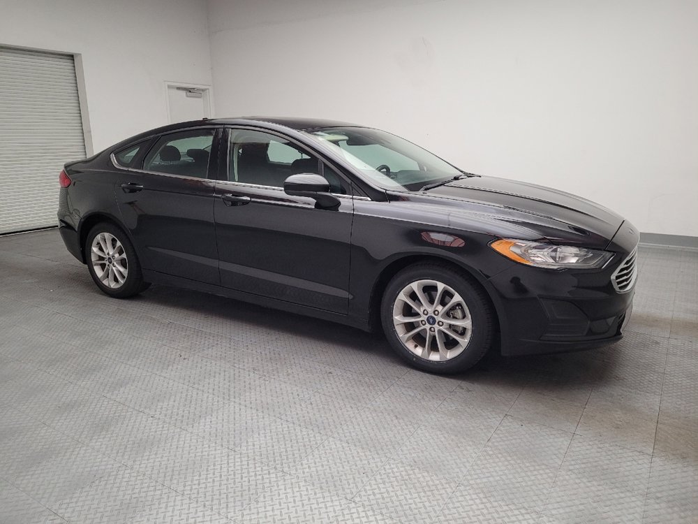 Used 2019 Ford Fusion SE FWD image 11