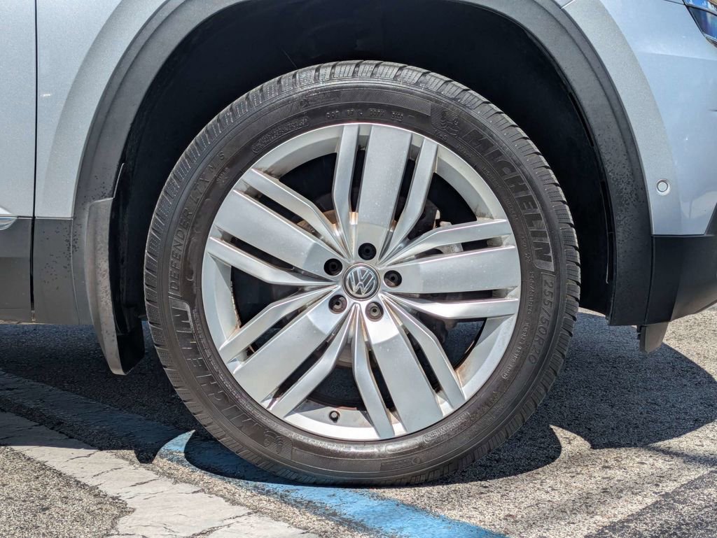 Used 2019 Volkswagen Atlas SEL Premium AWD/4WD image 11
