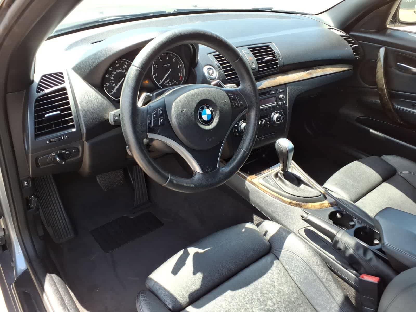 Used 2011 BMW 128i Convertible image 11