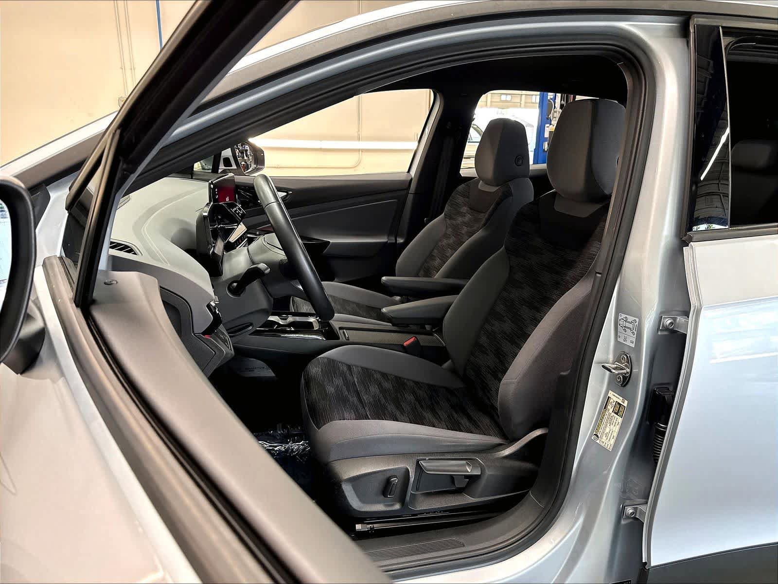 Used 2022 Volkswagen ID.4 Pro RWD image 24