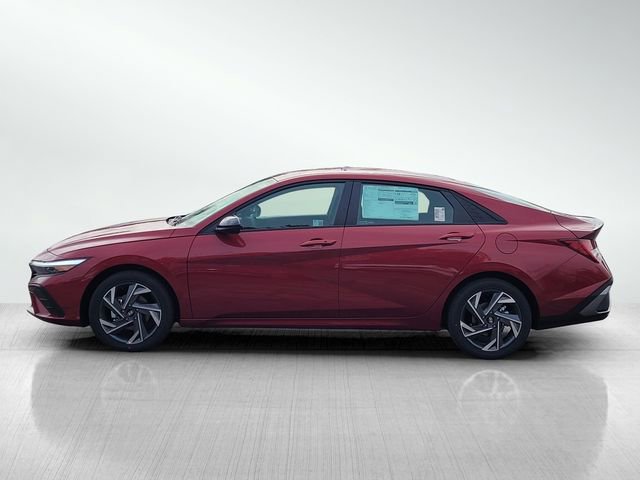 New 2025 Hyundai Elantra SEL image 9