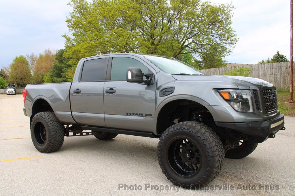 Used 2018 Nissan Titan SL w/ Midnight Edition AWD/4WD image 8
