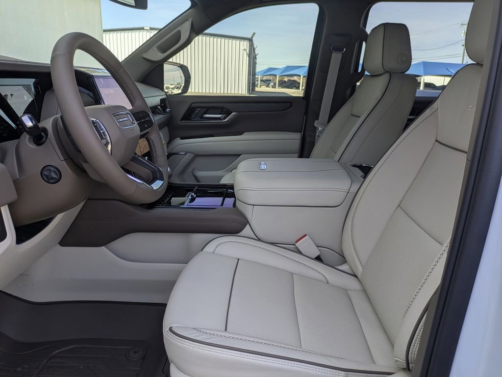 New 2026 GMC Yukon XL Denali w/ Sun & Power Step Package AWD/4WD image 29