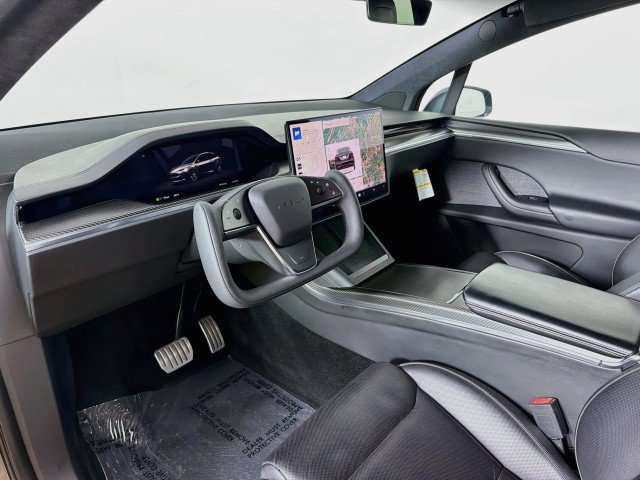 Used 2022 Tesla Model X Plaid AWD/4WD image 9