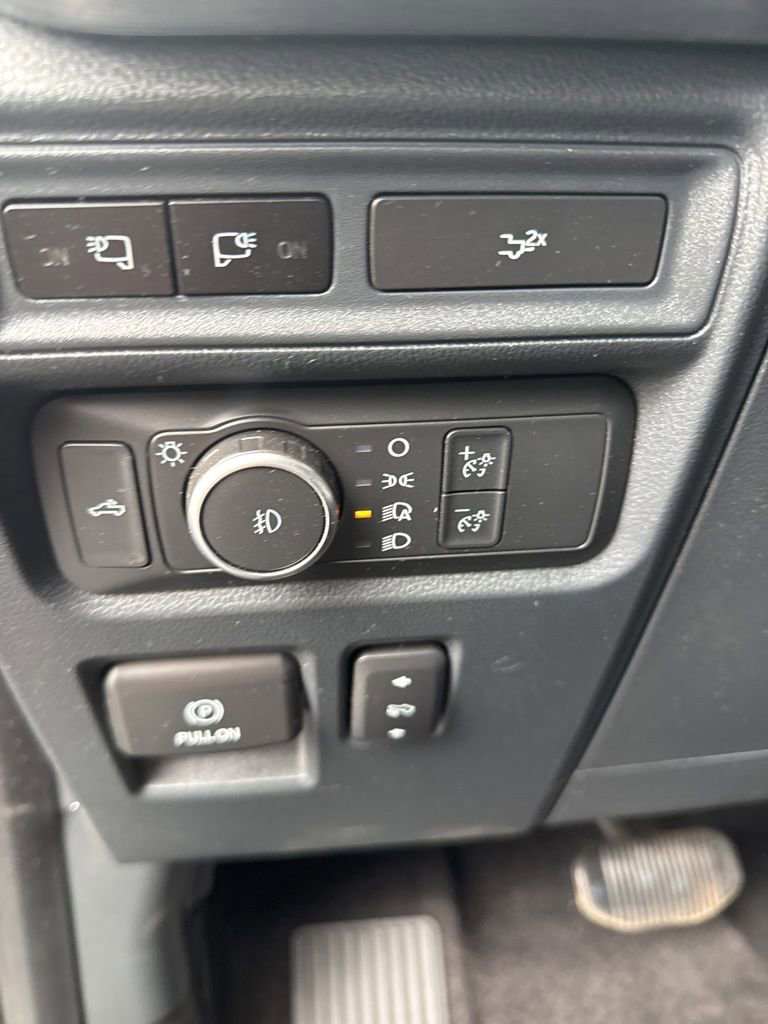 Used 2022 Ford F150 Lariat AWD/4WD image 19