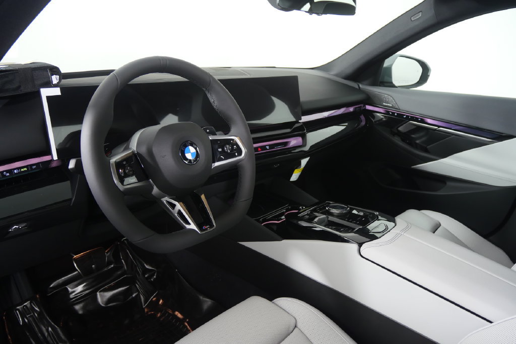 New 2027 BMW 530i w/ M Sport Package RWD image 12