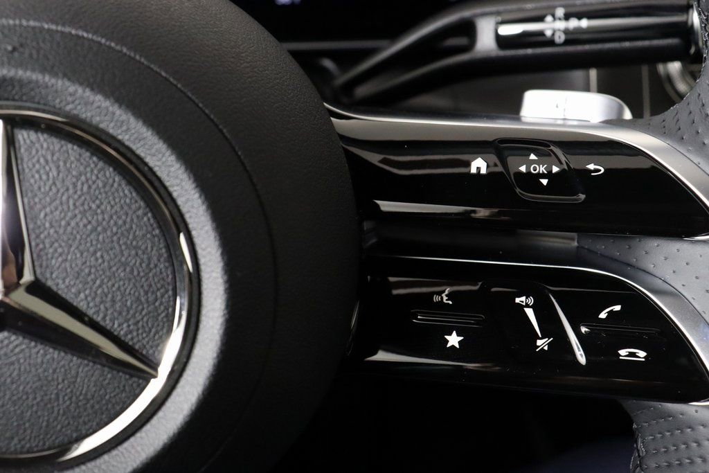 Used 2025 Mercedes-Benz GLC 350e GLC 350e image 20