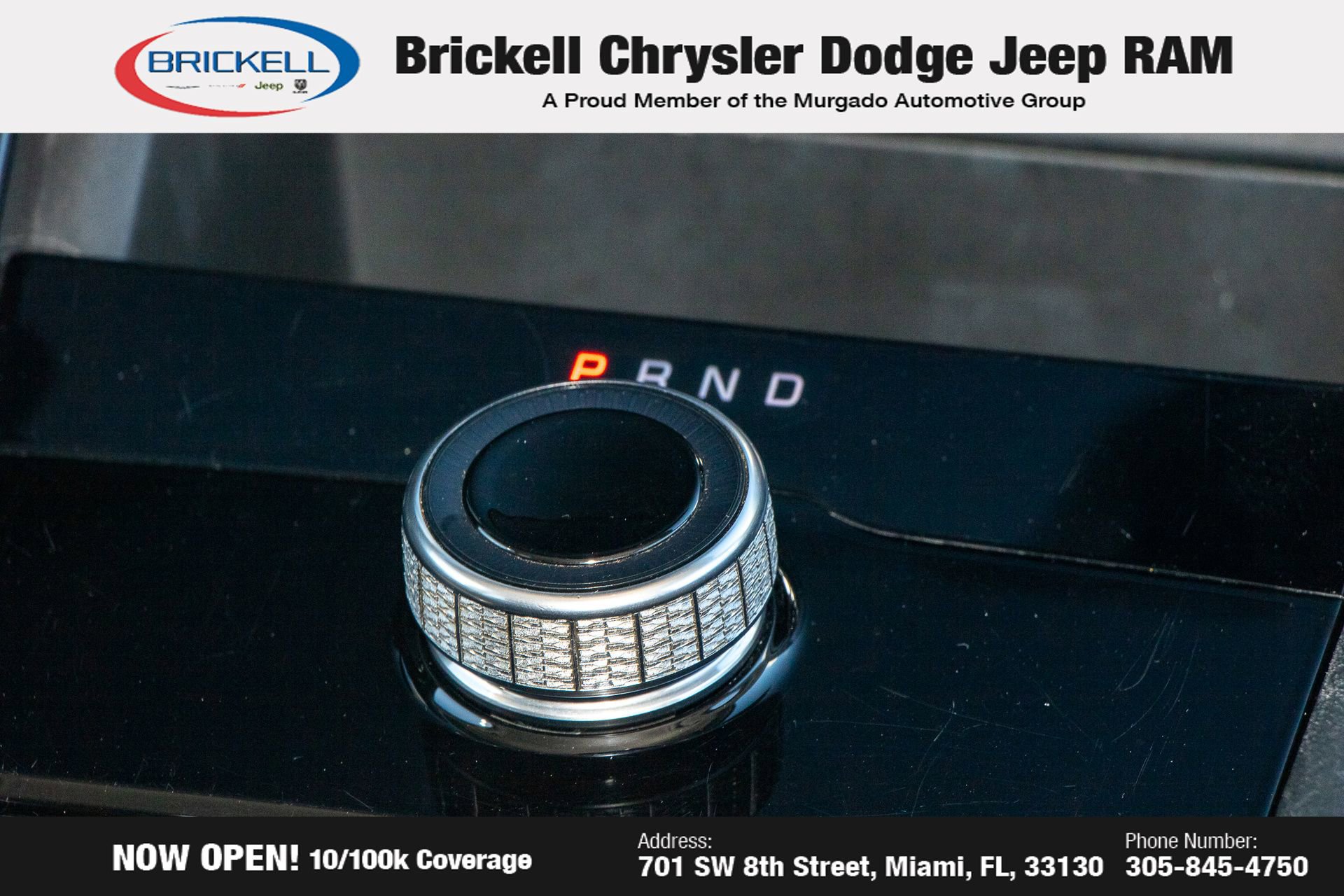 Used 2023 Jeep Grand Cherokee L Laredo image 25