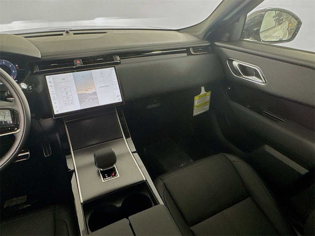 New 2026 Land Rover Range Rover Velar Dynamic SE image 22
