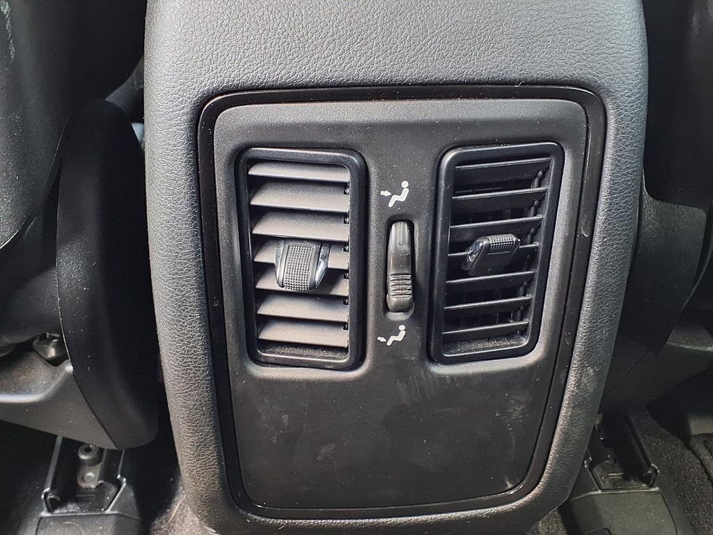 Used 2022 Dodge Durango GT AWD/4WD image 16