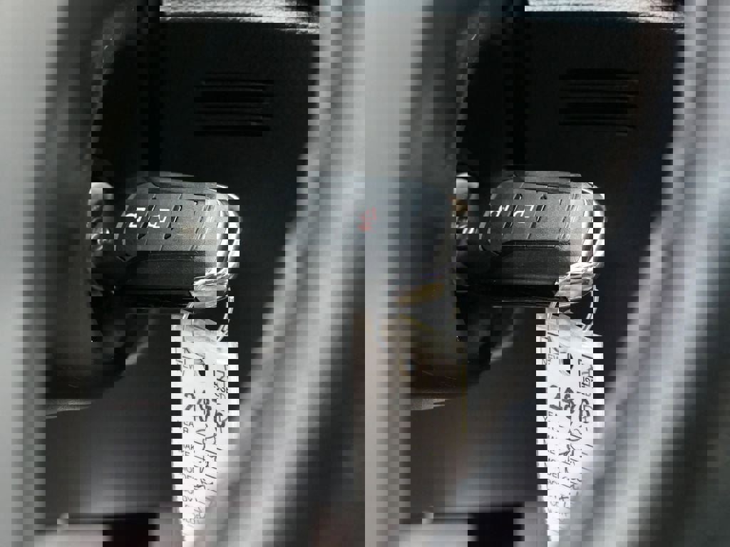 Used 2020 Ford Ranger XLT w/ Equipment Group 301A Mid image 19