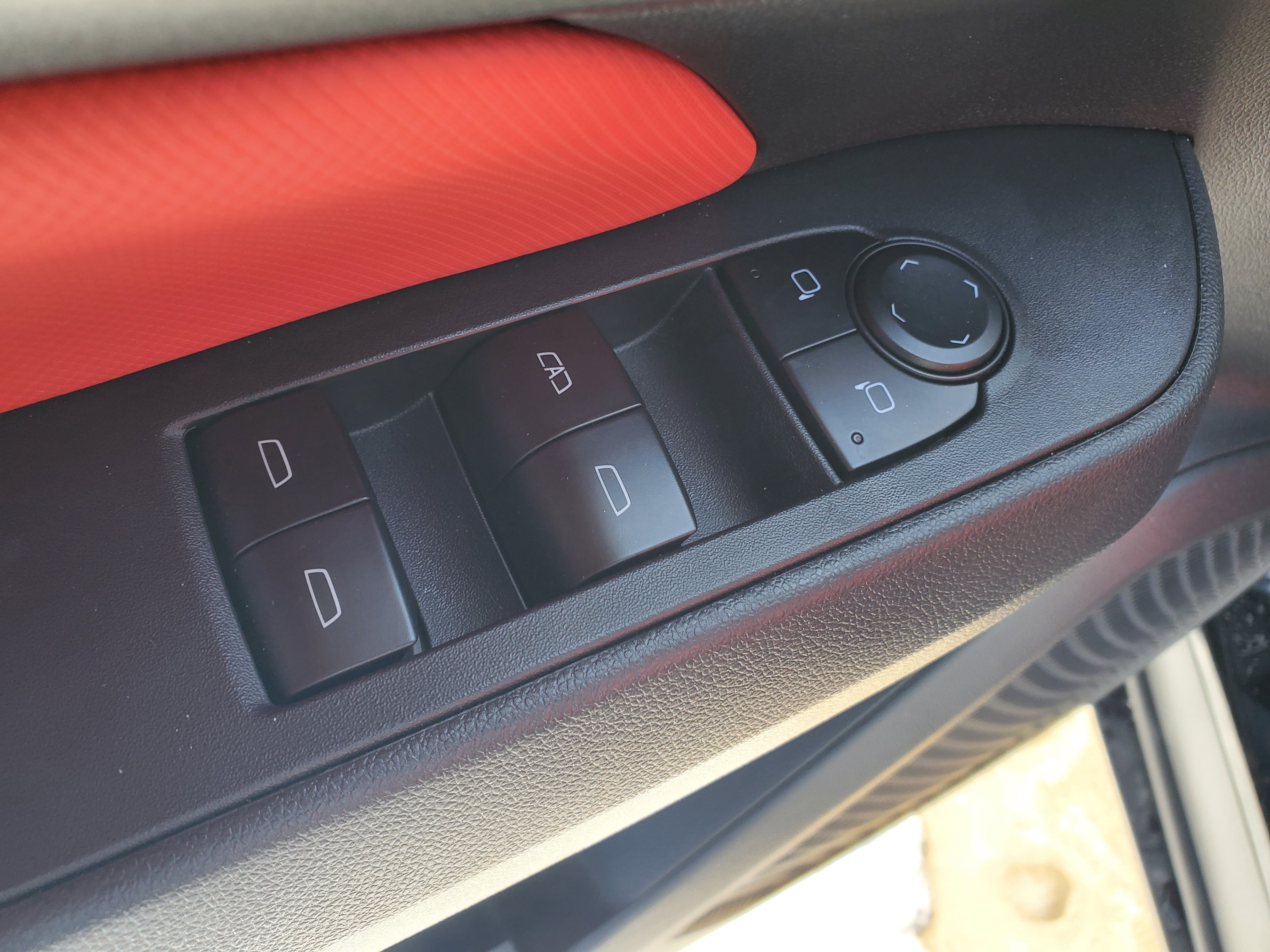 New 2025 Chevrolet Equinox EV RS w/ Active Safety Package 3 image 9