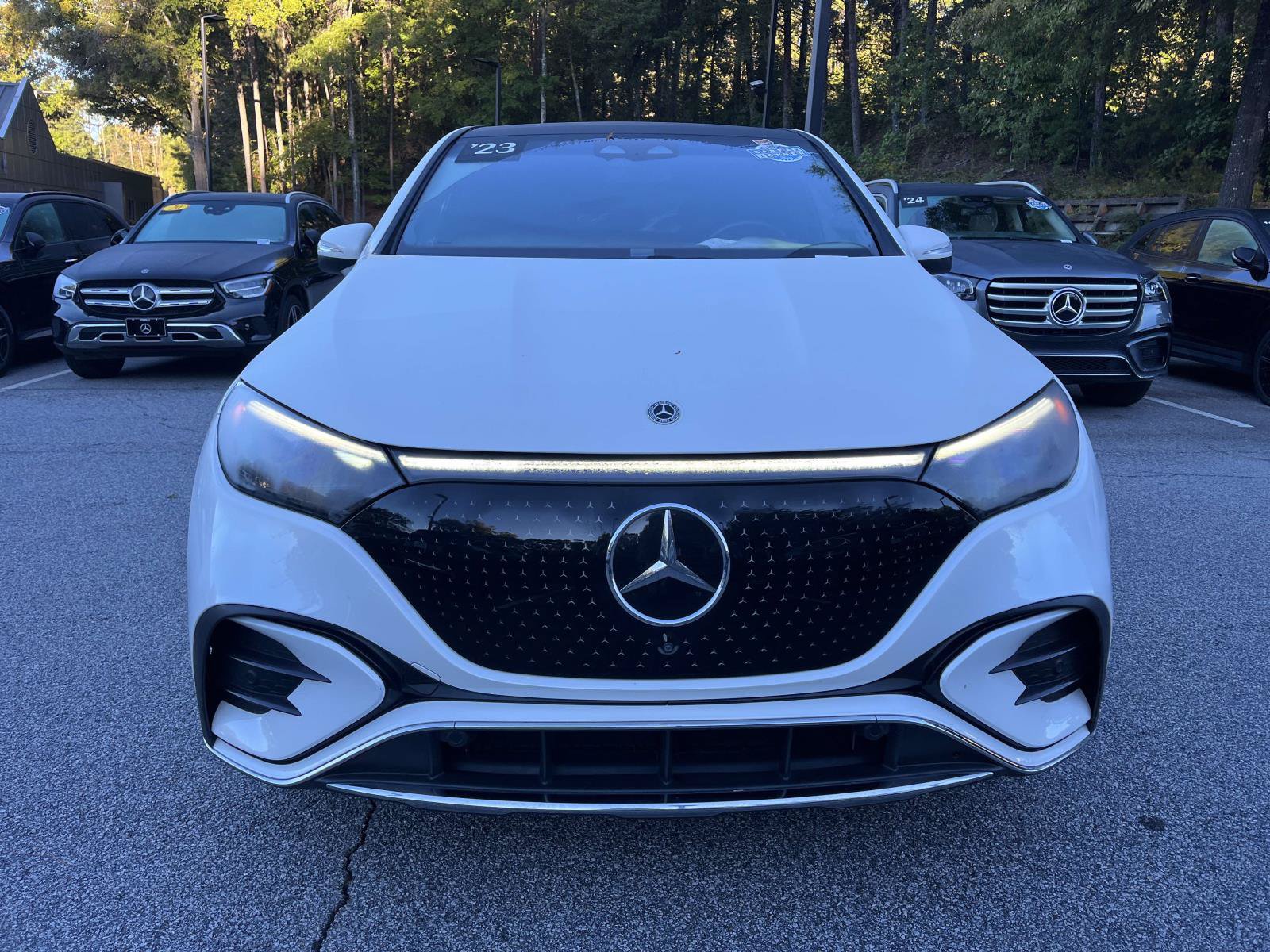 Certified 2023 Mercedes-Benz EQE 500 4MATIC SUV w/ Pinnacle Trim Package image 4