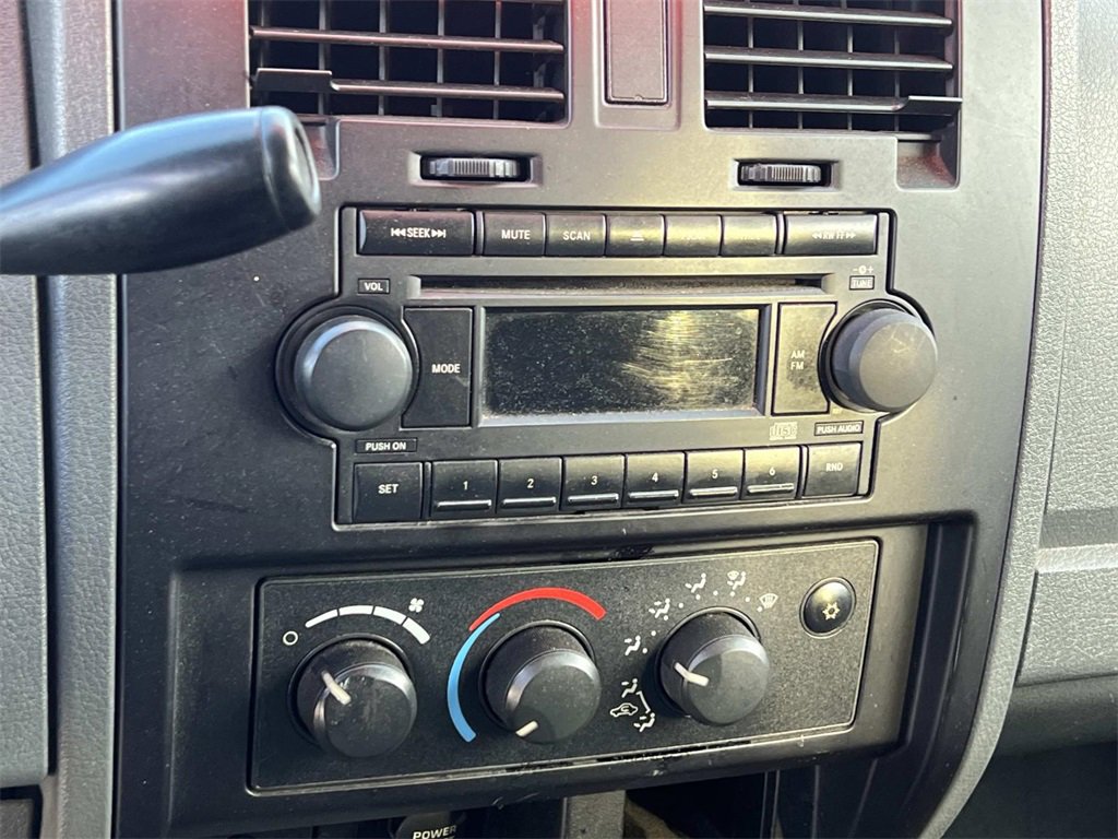 Used 2005 Dodge Dakota ST image 12
