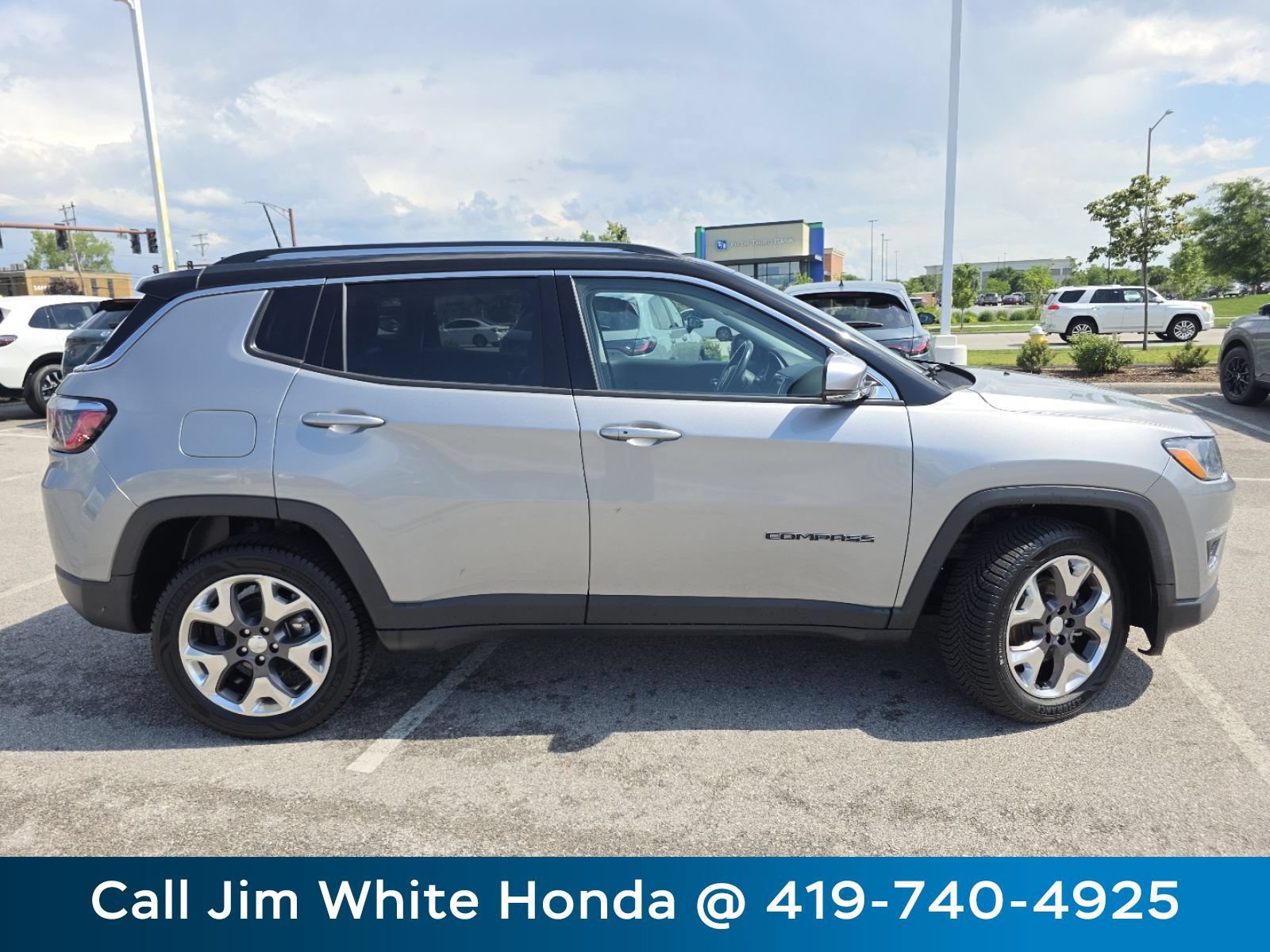 Used 2020 Jeep Compass Limited w/ Safety & Security Group AWD/4WD image 17