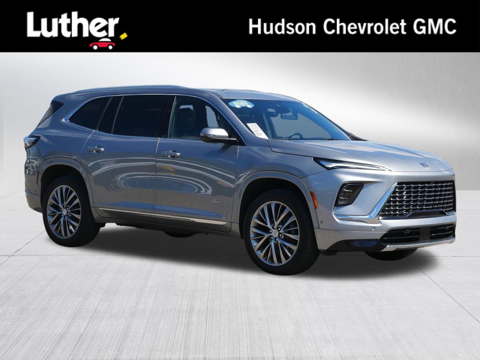 Certified 2025 Buick Enclave Avenir w/ Super Cruise Package AWD/4WD image 1
