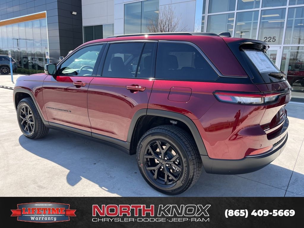 New 2026 Jeep Grand Cherokee Altitude image 18