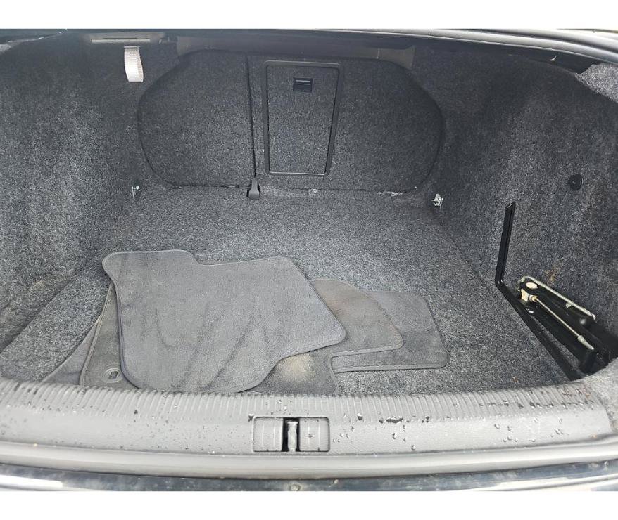 Used 2006 Volkswagen Jetta 2.5 FWD image 13