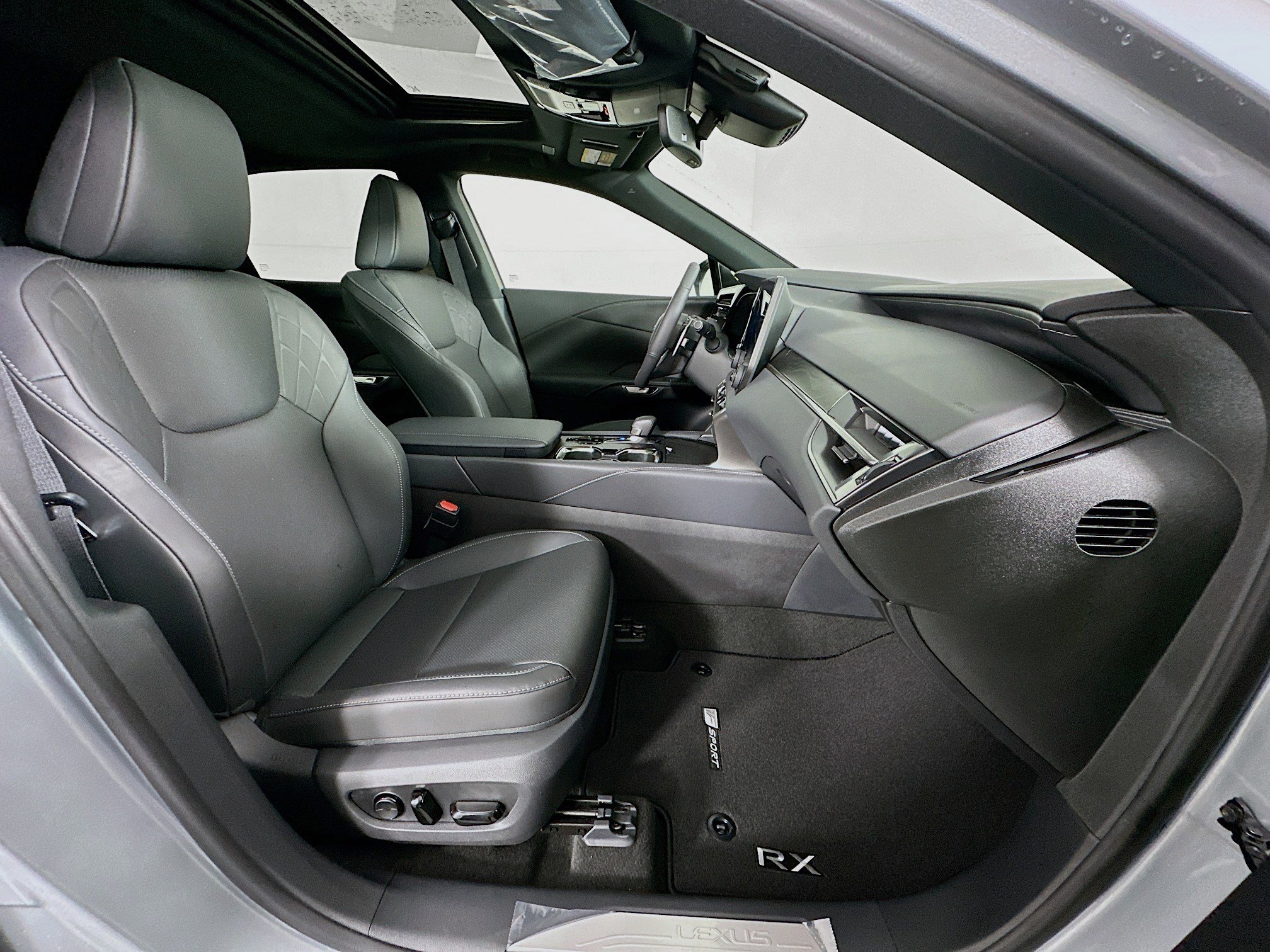 New 2025 Lexus RX 350 F Sport image 32