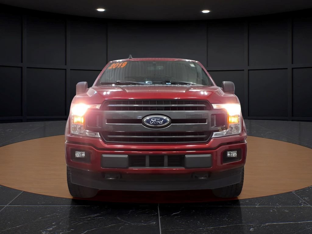 Used 2019 Ford F150 XLT w/ Equipment Group 302A Luxury AWD/4WD image 2