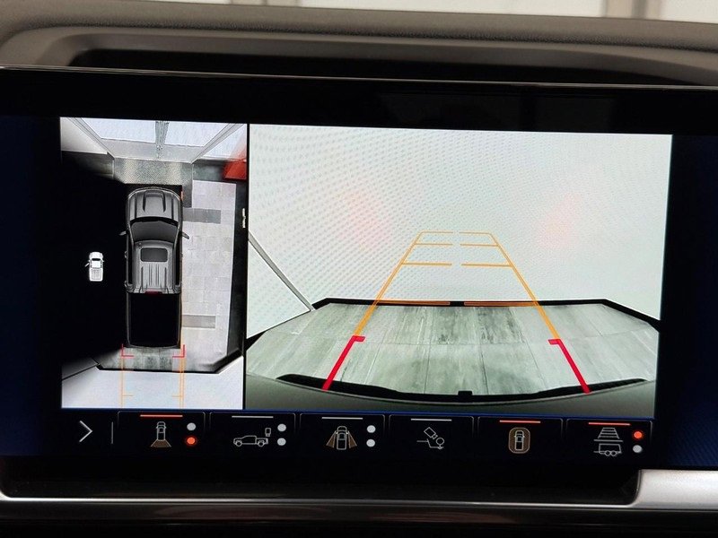 Used 2025 Chevrolet Silverado 1500 High Country w/ Midnight Edition image 17