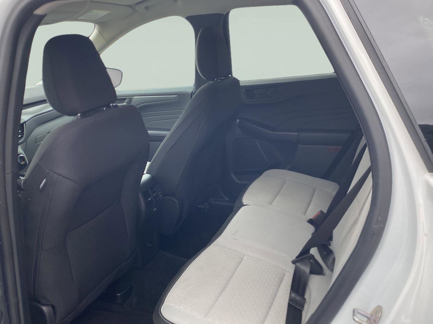 Used 2024 Ford Escape Active image 39