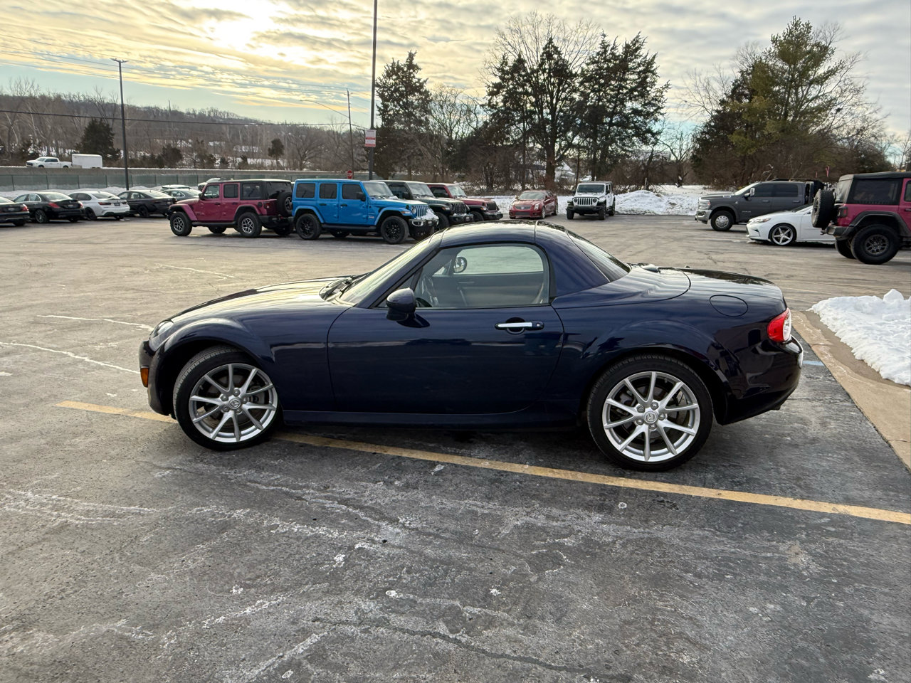 Used 2012 MAZDA MX-5 Miata Grand Touring image 6