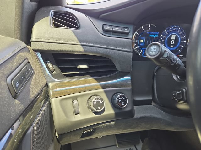 Used 2018 Cadillac Escalade Platinum AWD/4WD image 22