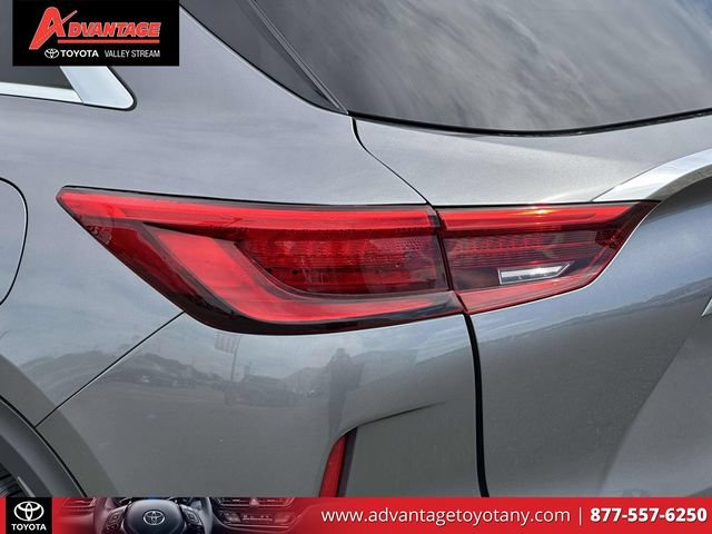 Used 2019 INFINITI QX50 Luxe w/ Navigation Package AWD/4WD image 13