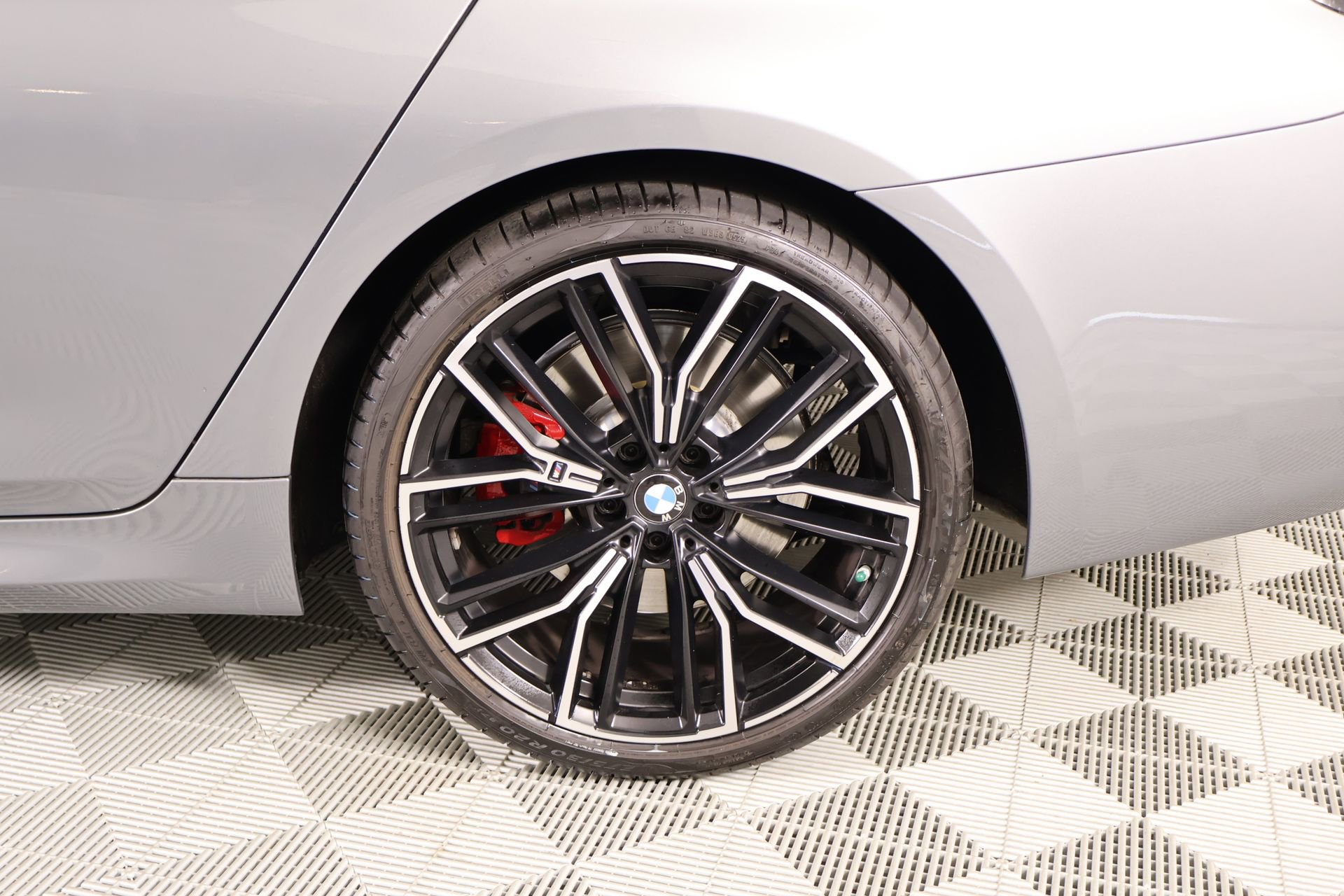 Used 2023 BMW 530i w/ M Sport Package RWD image 20