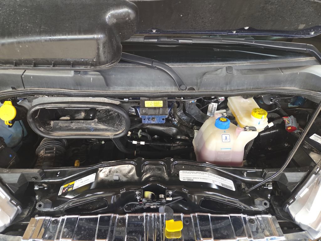 New 2025 RAM ProMaster 1500 w/ Quick Order Package 22G SLT image 9