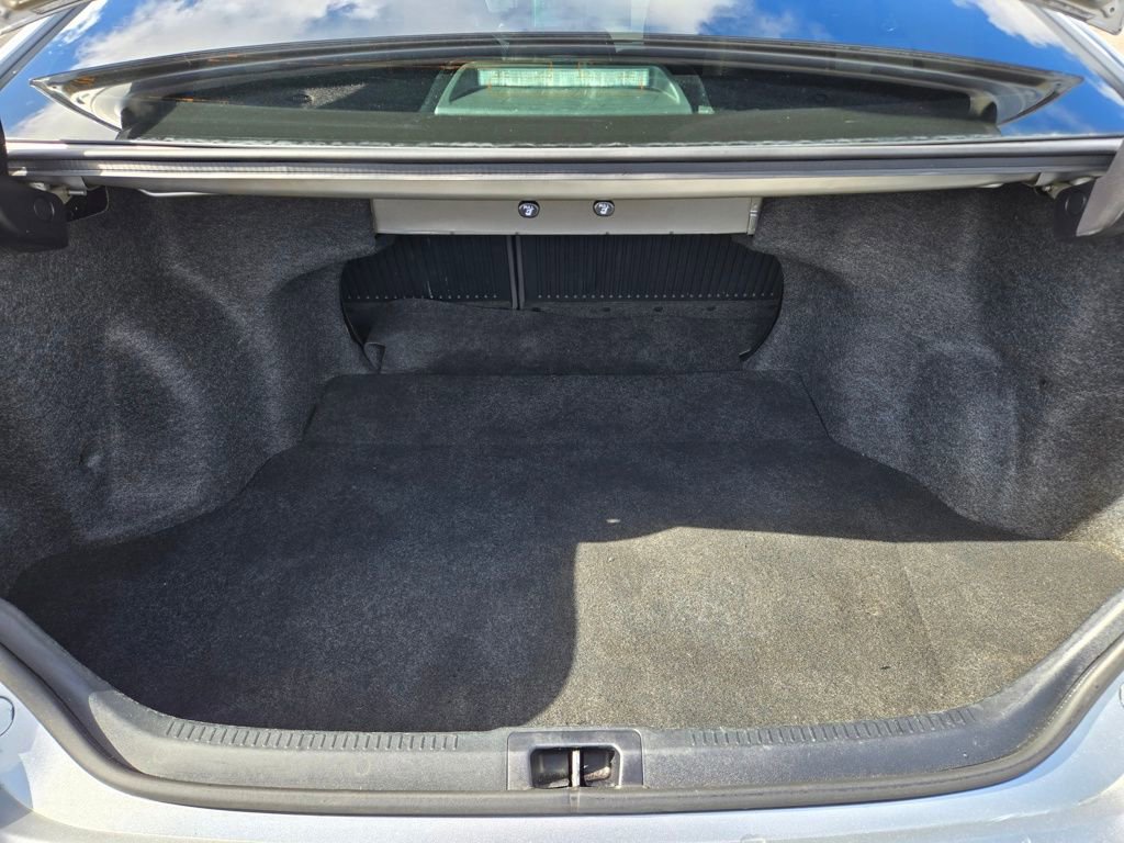 Used 2015 Toyota Camry SE image 18