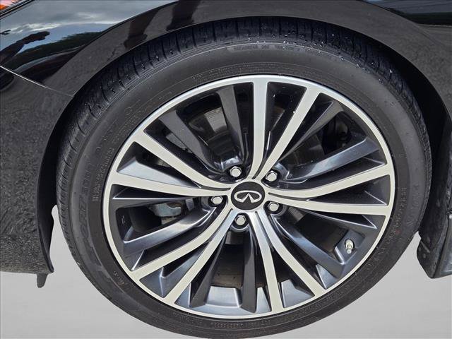 Used 2022 INFINITI Q60 3.0t Luxe w/ Essential Package RWD image 21