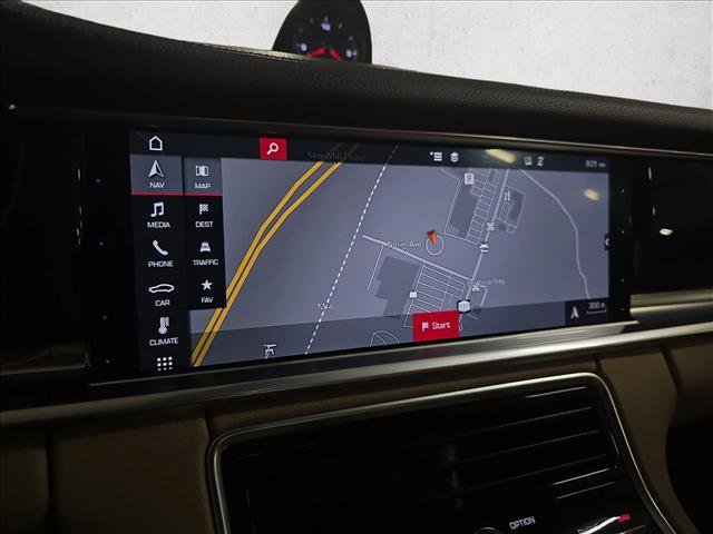 Used 2018 Porsche Panamera 4 image 23